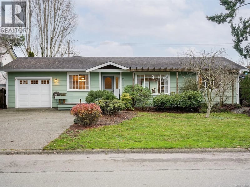 2087 James White Boulevard, Sidney, British Columbia, V8L4G5, Sidney, British Columbia — photo 1 of 5