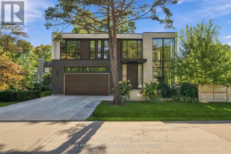 112 Elton Park Road, Oakville (MO Morrison), Ontario, L6J4C1, Oakville (MO Morrison), Ontario — photo 1 of 5