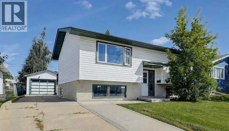 9724 119 Avenue, Grande Prairie, Alberta, T8V5H7, Grande Prairie, Alberta — photo 1 of 5