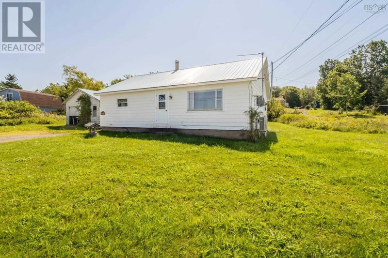 3934 Shore Road West, Hillsburn, Nova Scotia, B0S1A0, Hillsburn, Nova Scotia — photo 1 of 5