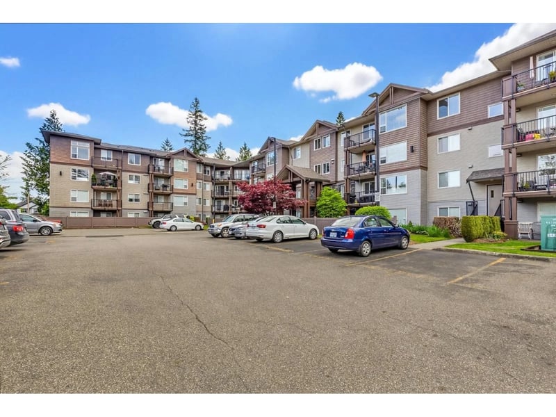 #104 2581 LANGDON Street, Abbotsford, British Columbia, V2T7A3, Abbotsford, British Columbia — photo 1 of 5
