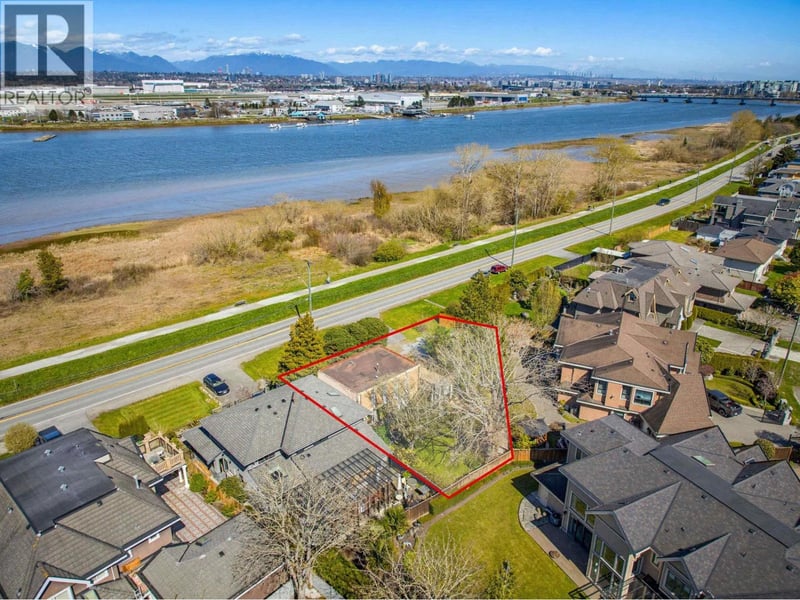 4440 RIVER Road, Richmond, British Columbia, V7C1A3, Richmond, British Columbia — photo 1 of 5