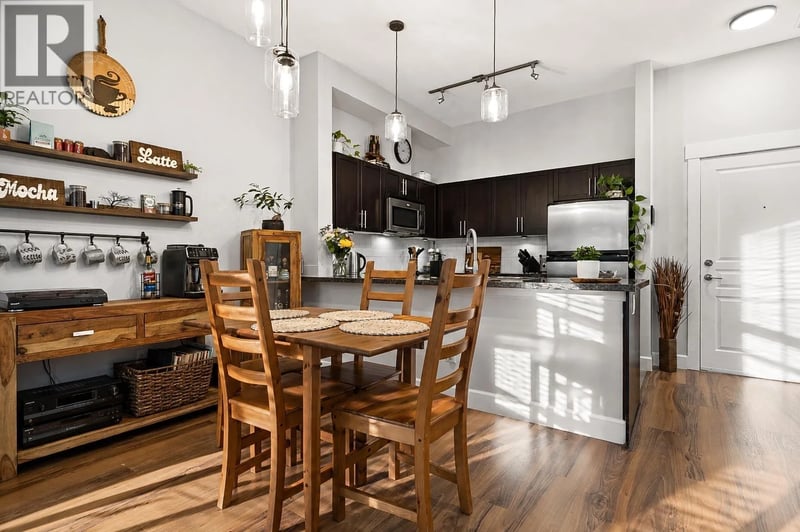 #109 12283 224 Street, Maple Ridge, British Columbia, V2X8Z3, Maple Ridge, British Columbia — photo 1 of 5