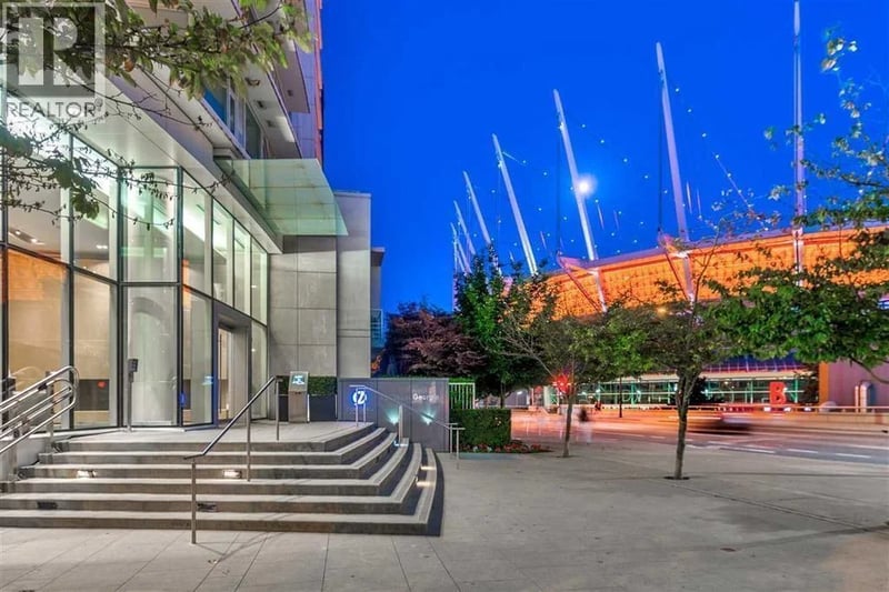 #1606 161 GEORGIA Street, Vancouver, British Columbia, V6B0K9, Vancouver, British Columbia — photo 1 of 5