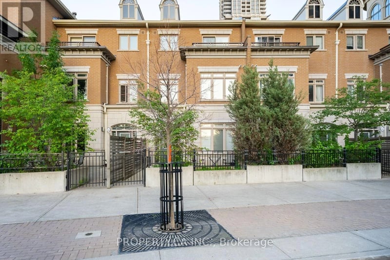 #112 383 Prince Of Wales Drive, Mississauga (City Centre), Ontario, L5B0C7, Mississauga (City Centre), Ontario — photo 1 of 5
