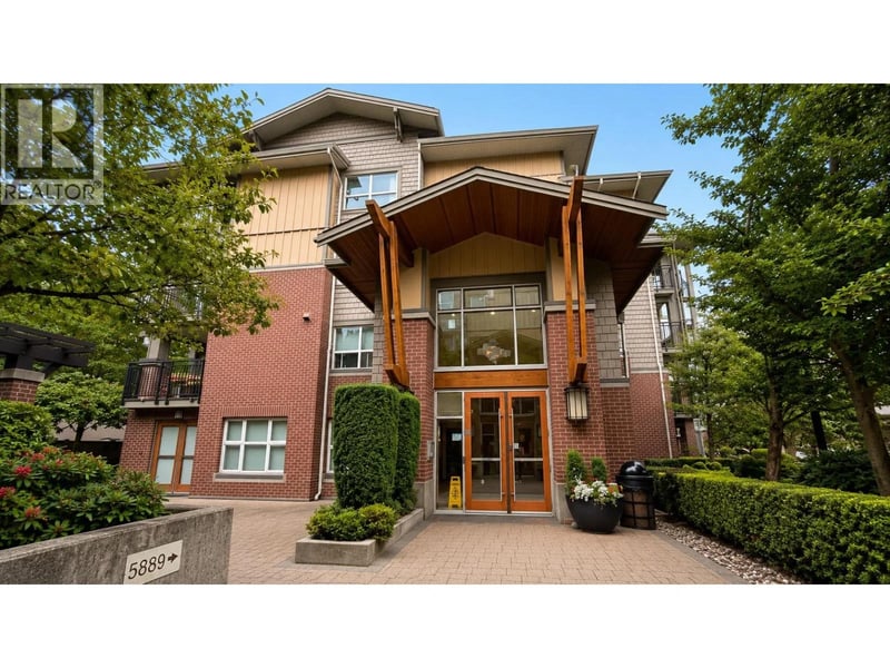 #215 5889 IRMIN Street, Burnaby, British Columbia, V5J0C1, Burnaby, British Columbia — photo 1 of 5
