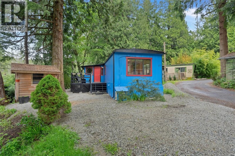#11 104 Horel Road West, Salt Spring, British Columbia, V8K2A3, Salt Spring, British Columbia — photo 1 of 5