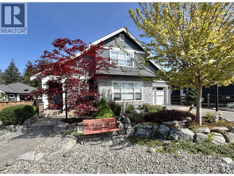 766 COOPER Lane, Gibsons, British Columbia, V0N1V7, Gibsons, British Columbia — photo 1 of 5