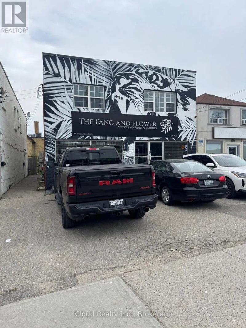 #2C 795 Lakeshore Road East, Mississauga (Lakeview), Ontario, L5E1C8, Mississauga (Lakeview), Ontario — photo 1 of 5