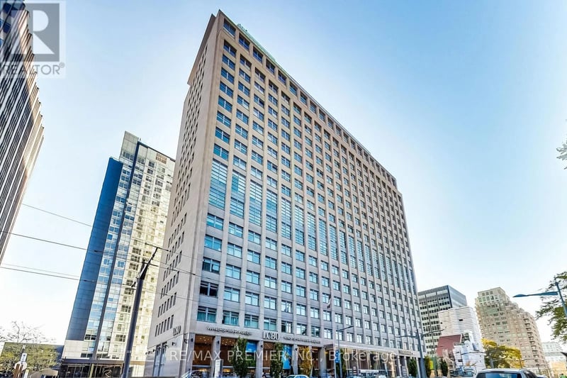 #1218 111 St. Clair Avenue West, Toronto (Yonge-St. Clair), Ontario, M4V1N5, Toronto (Yonge-St. Clair), Ontario — photo 1 of 5