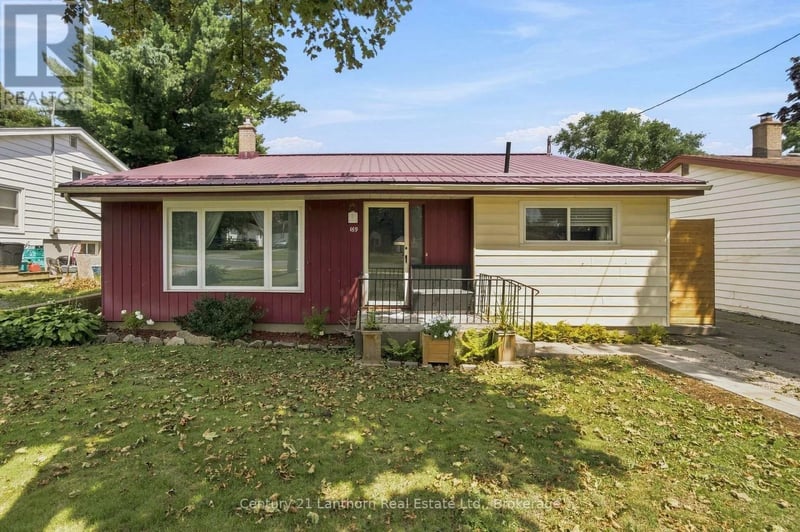 169 Farley Avenue, Belleville (Belleville Ward), Ontario, K8N4L3, Belleville (Belleville Ward), Ontario — photo 1 of 5