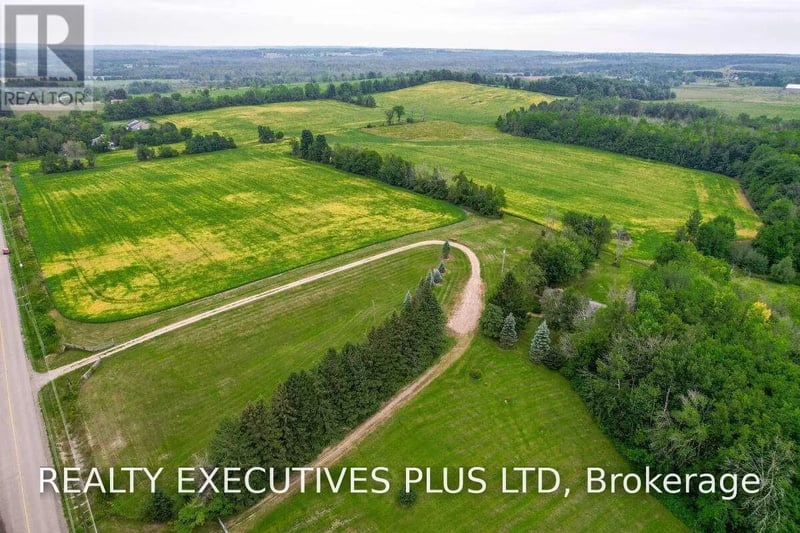 21170 Shaws Creek Road, Caledon, Ontario, L7K1K8, Caledon, Ontario — photo 1 of 5