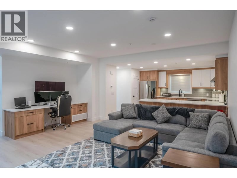 #109 10615 ELLIOTT Street, Summerland, British Columbia, V0H1Z2, Summerland, British Columbia — photo 1 of 5