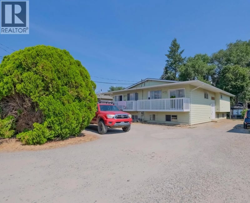 747 Hollywood Road South, Kelowna, British Columbia, V1X5N1, Kelowna, British Columbia — photo 1 of 5