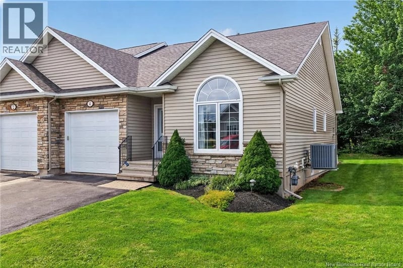 4 Rockley Lane, Moncton, New Brunswick, E1G0C5, Moncton, New Brunswick — photo 1 of 5