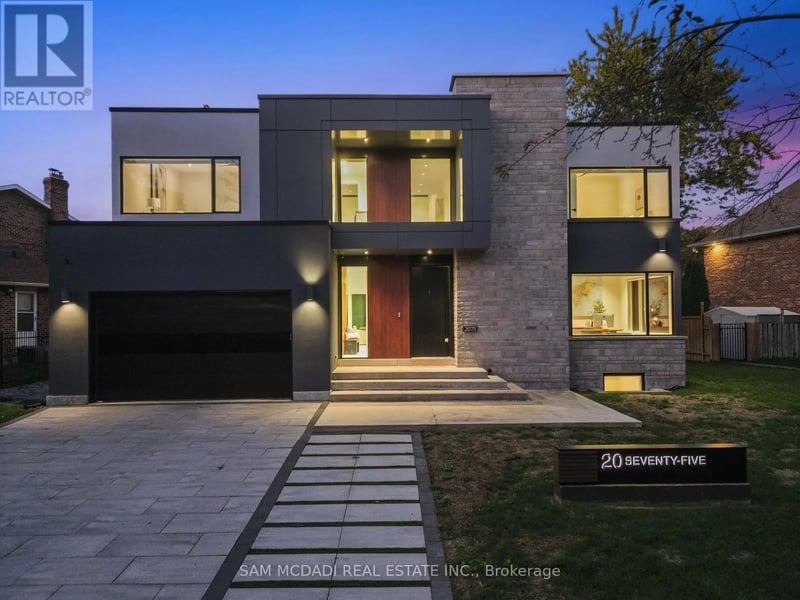 2075 Shawanaga Trail, Mississauga (Sheridan), Ontario, L5H3Z3, Mississauga (Sheridan), Ontario — photo 1 of 5