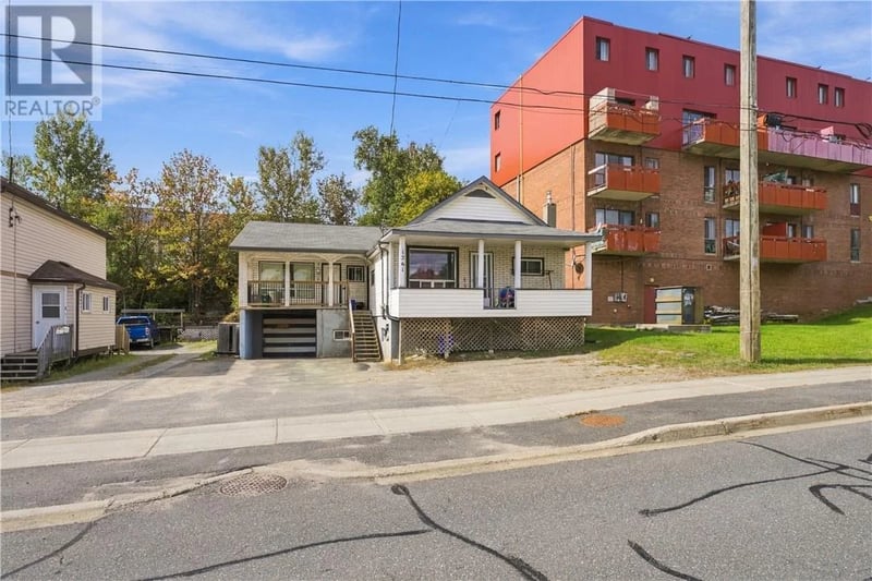 1261 Notre-Dame Avenue, Sudbury, Ontario, P3A2T8, Sudbury, Ontario — photo 1 of 5