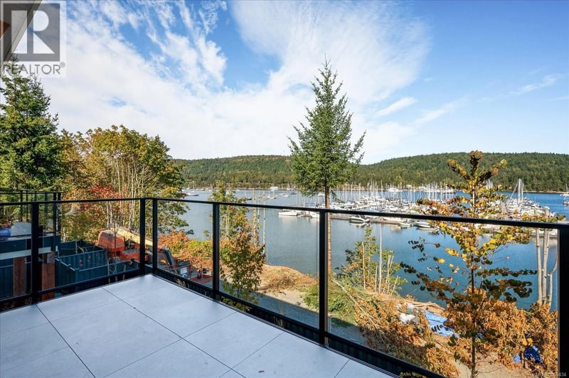 #7 152 Marina View Drive, Ladysmith, British Columbia, V9G1K4, Ladysmith, British Columbia — photo 1 of 5
