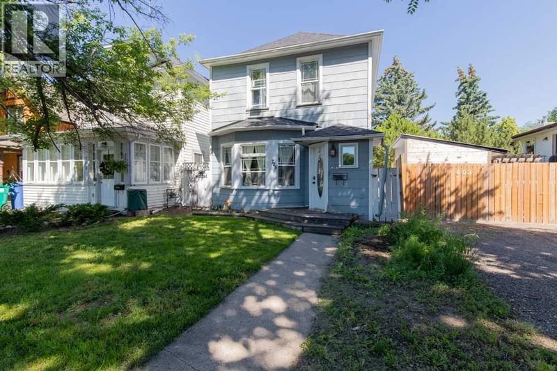 725 6 Street South, Lethbridge, Alberta, T1J2E5, Lethbridge, Alberta — photo 1 of 5