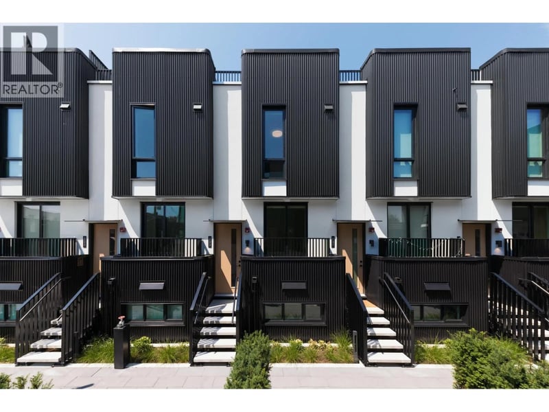 #233 2830 NANAIMO Street, Vancouver, British Columbia, V5N0E3, Vancouver, British Columbia — photo 1 of 5