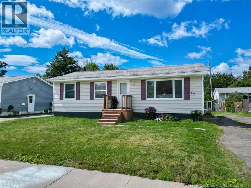 67 Wilcox Street, Fredericton, New Brunswick, E3A5C8, Fredericton, New Brunswick — photo 1 of 5