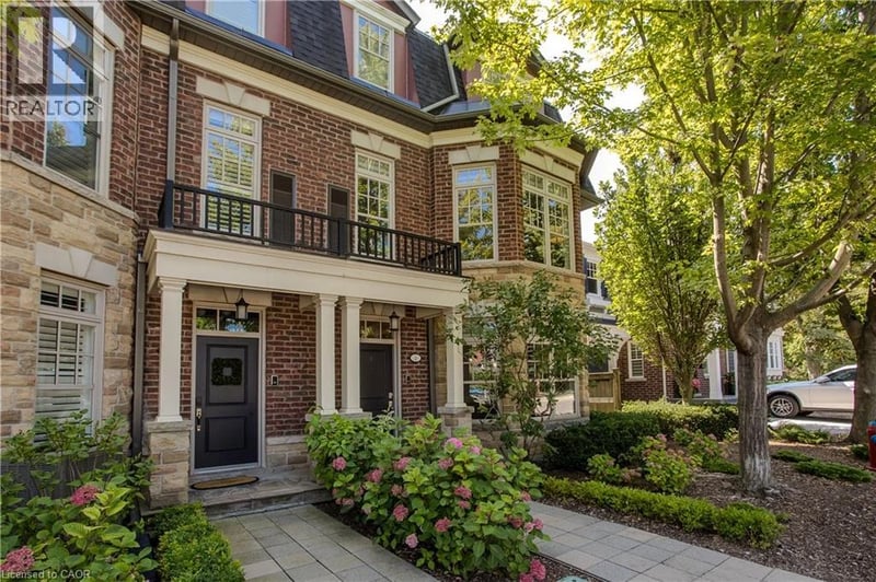 #1 2061 MARIA Street, Burlington, Ontario, L7R0B5, Burlington, Ontario — photo 1 of 5