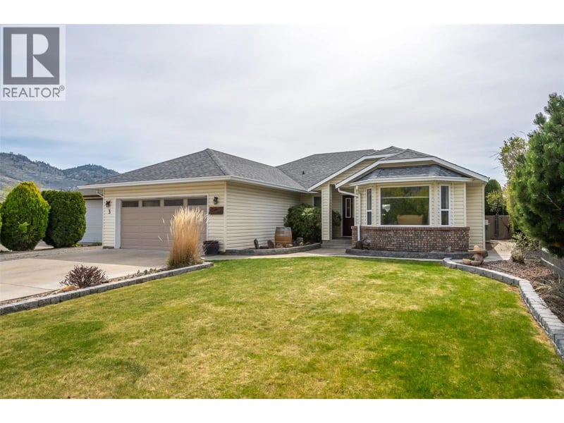 3 Spruce Court, Osoyoos, British Columbia, V0H1V3, Osoyoos, British Columbia — photo 1 of 5