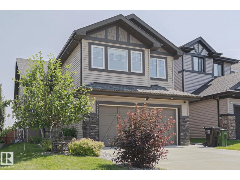 9711 223 ST NW, Edmonton, Alberta, T5T7B7, Edmonton, Alberta — photo 1 of 5