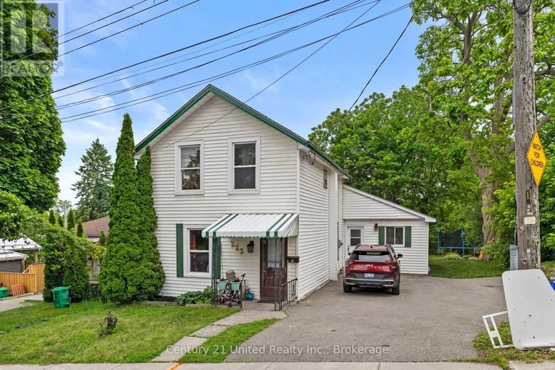 223 Antrim Street, Peterborough (Town Ward 3), Ontario, K9H3G5, Peterborough (Town Ward 3), Ontario — photo 1 of 5