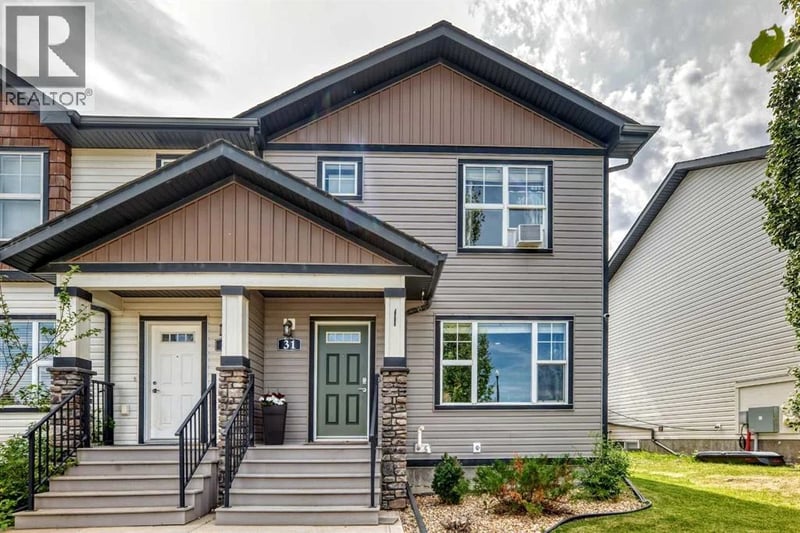 31 Crestview Boulevard, Sylvan Lake, Alberta, T4S1K3, Sylvan Lake, Alberta — photo 1 of 5