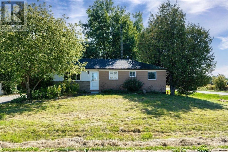 17 Heather Street, Caledon, Ontario, L7K0B1, Caledon, Ontario — photo 1 of 5