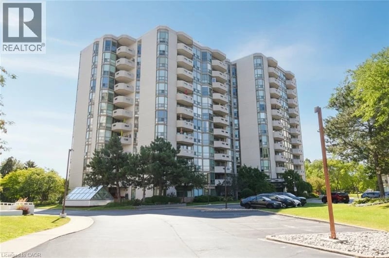 #1001 5080 PINEDALE Avenue, Burlington, Ontario, L7L5V7, Burlington, Ontario — photo 1 of 5