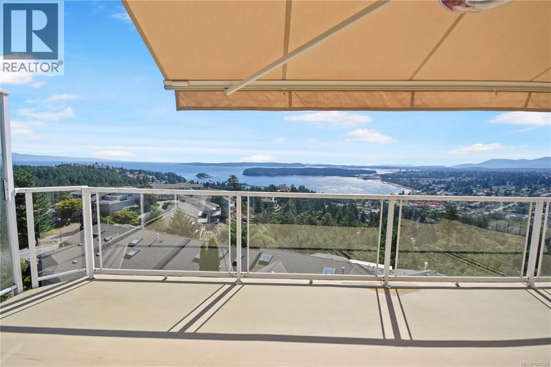 3359 Edgewood Drive, Nanaimo, British Columbia, V9T5V2, Nanaimo, British Columbia — photo 1 of 5