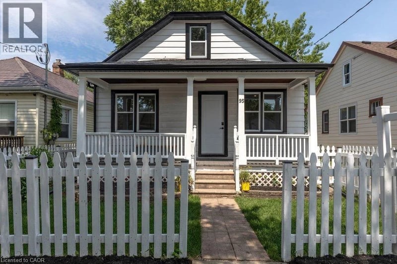 95 CHETWOOD Street, St. Catharines, Ontario, L2S2A6, St. Catharines, Ontario — photo 1 of 5