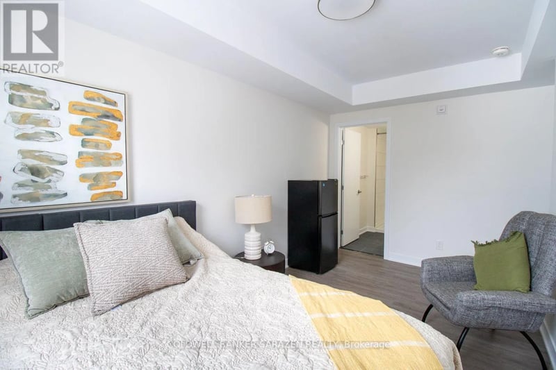 #001 994 BRONSON Avenue, Ottawa, Ontario, K1S4H1, Ottawa, Ontario — photo 1 of 5