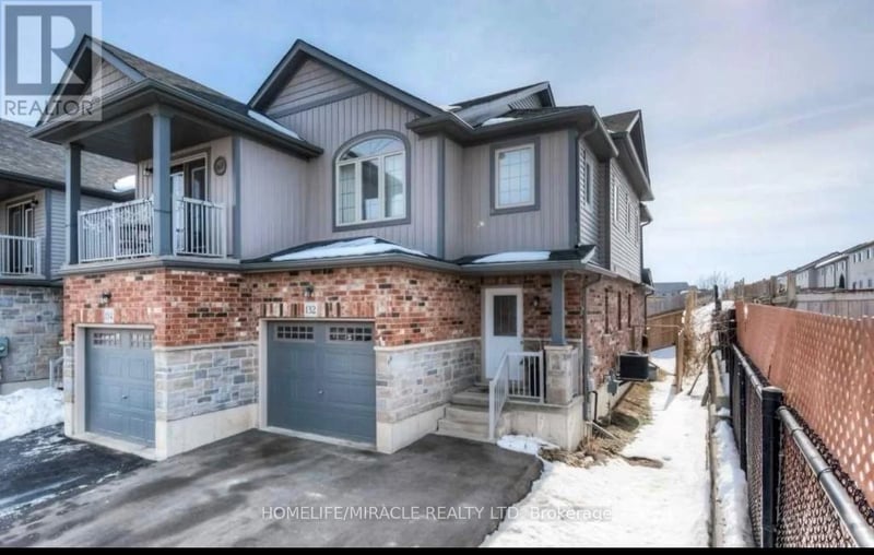 132 Maitland Street, Kitchener, Ontario, N2R0C2, Kitchener, Ontario — photo 1 of 2