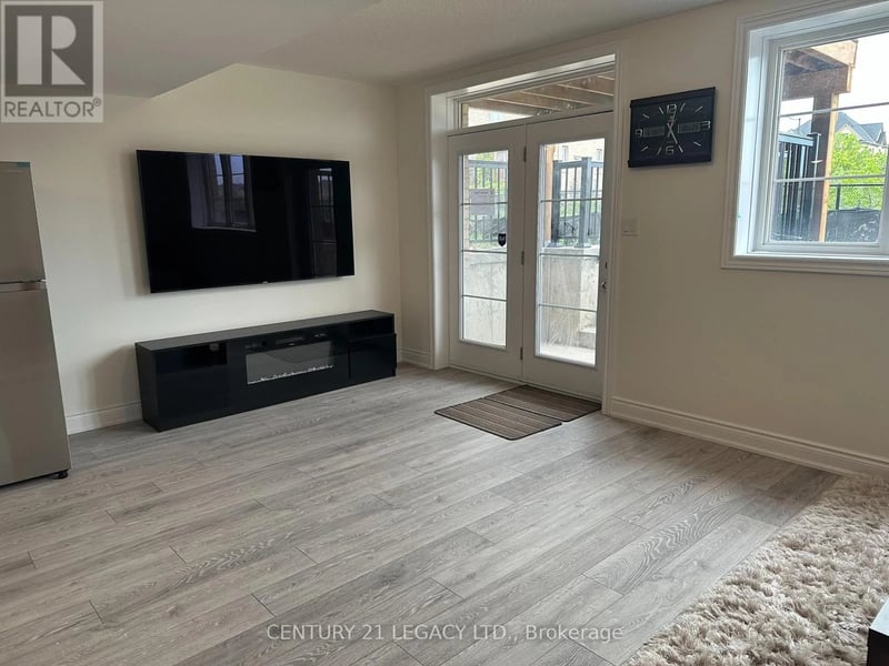 #WO BSMT 42 Lost Canyon Way, Brampton (Credit Valley), Ontario, L6X3A6, Brampton (Credit Valley), Ontario — photo 1 of 5