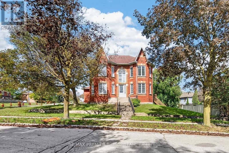 151 Stellick Avenue, Newmarket (Armitage), Ontario, L3X1T4, Newmarket (Armitage), Ontario — photo 1 of 5