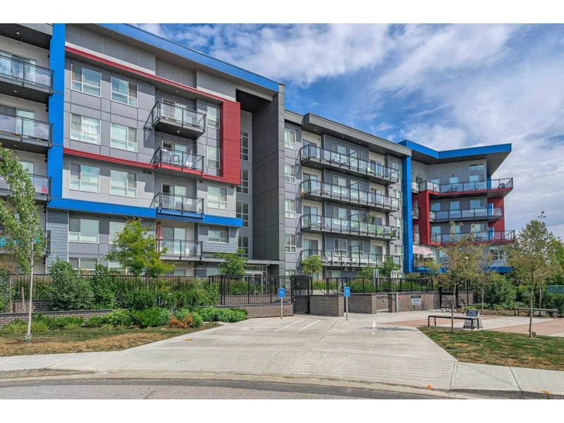 #218 5486 199A Street, Langley, British Columbia, V3A1J6, Langley, British Columbia — photo 1 of 5