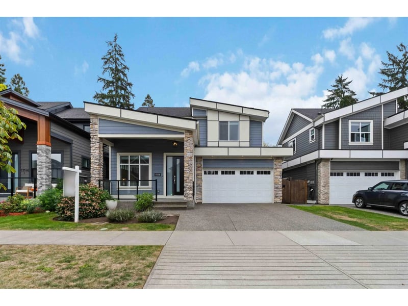 17138 0A Avenue, Surrey, British Columbia, V3Z0Y9, Surrey, British Columbia — photo 1 of 5