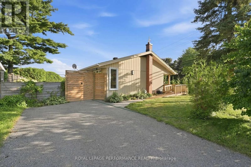 3149 Southmore Drive East, Ottawa, Ontario, K1V6Z6, Ottawa, Ontario — photo 1 of 5