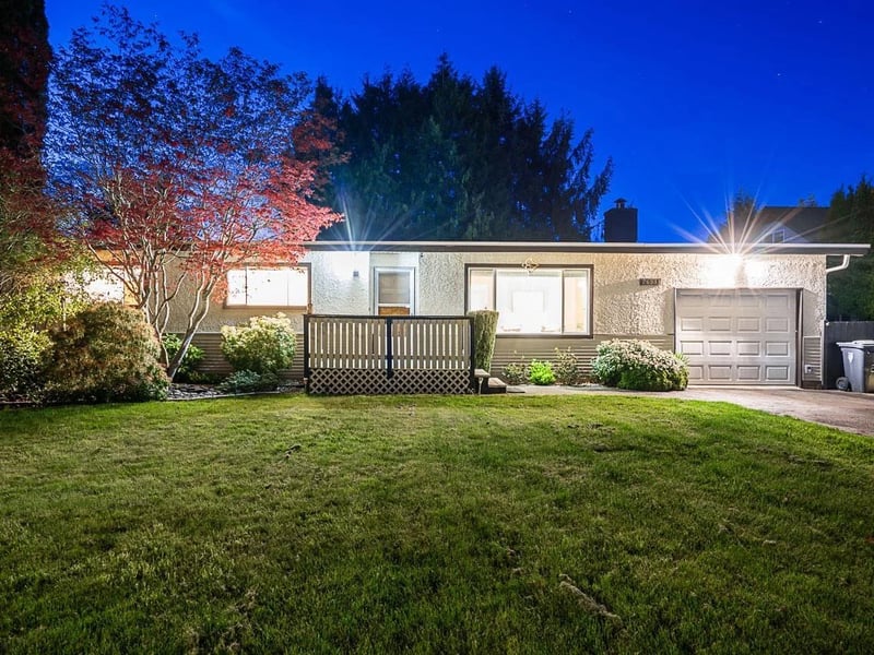 26981 28B Avenue, Langley, British Columbia, V4W3A5, Langley, British Columbia — photo 1 of 5