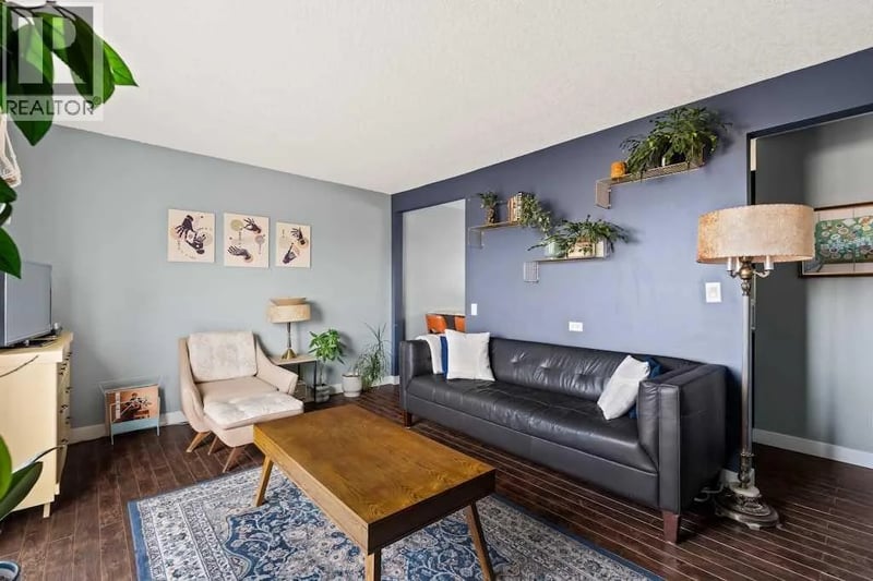1603 Mcgonigal Drive Northeast, Calgary, Alberta, T3E5W2, Calgary, Alberta — photo 1 of 5