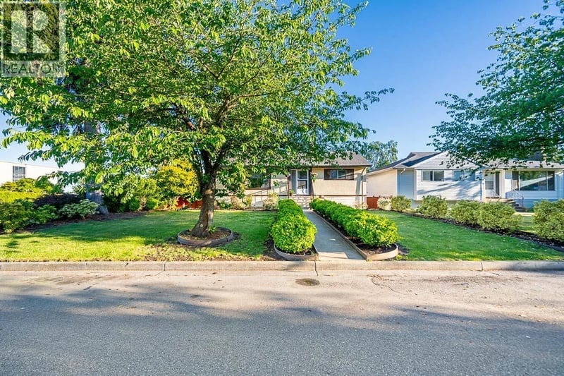 3796 PETER Street, Burnaby, British Columbia, V5J1N4, Burnaby, British Columbia