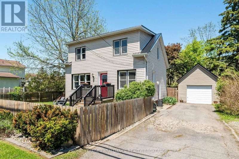 560 King Street West, Gananoque, Ontario, K7G2H1, Gananoque, Ontario — photo 1 of 5
