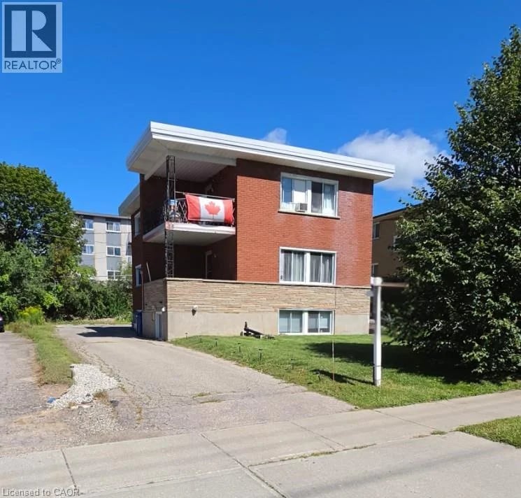 18 HIGH Street, Waterloo, Ontario, N2L3X6, Waterloo, Ontario — photo 1 of 5