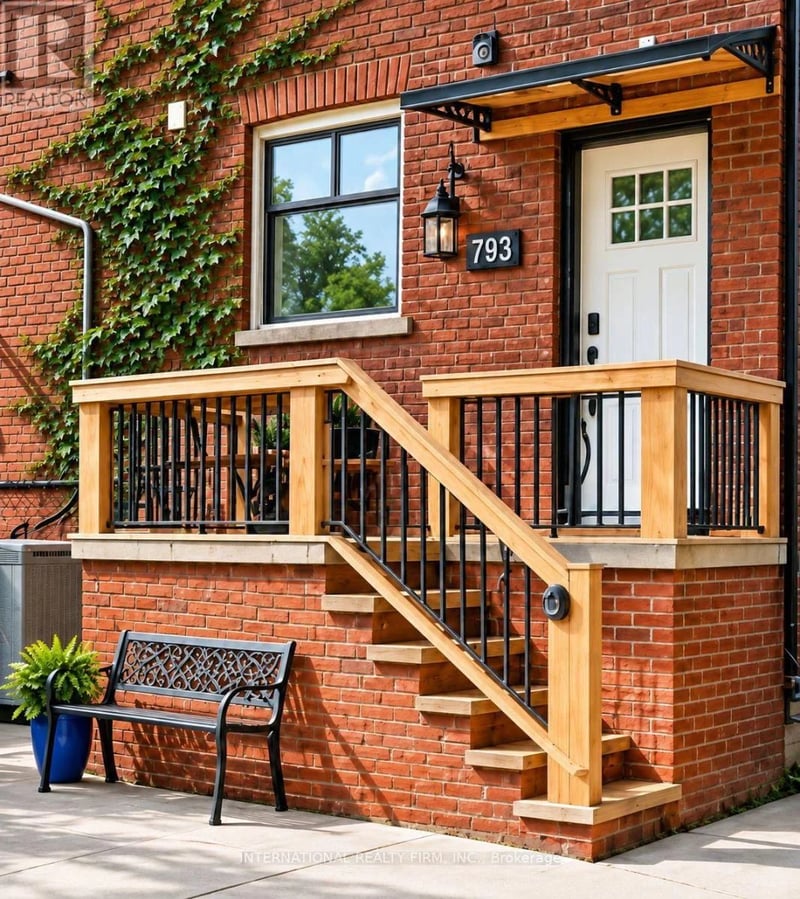 #Main/Lower 793 Dufferin Street, Toronto (Dufferin Grove), Ontario, M6H3K8, Toronto (Dufferin Grove), Ontario — photo 1 of 5