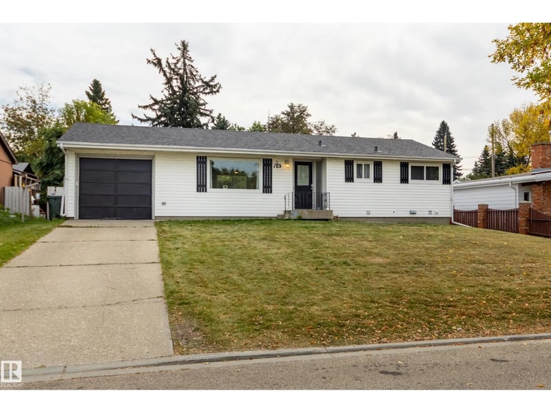 103 ACACIA CO, Sherwood Park, Alberta, T8A1K7, Sherwood Park, Alberta — photo 1 of 5
