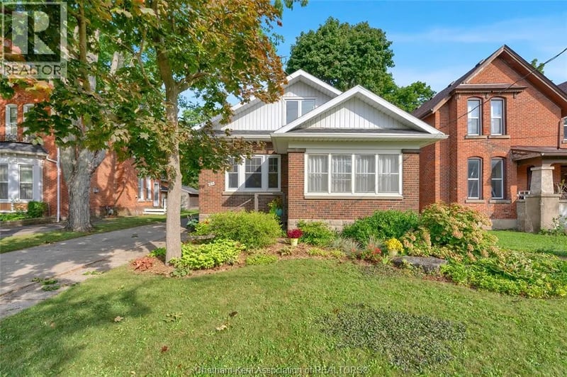 203 Talbot Street East, Blenheim, Ontario, N0P1A0, Blenheim, Ontario — photo 1 of 5