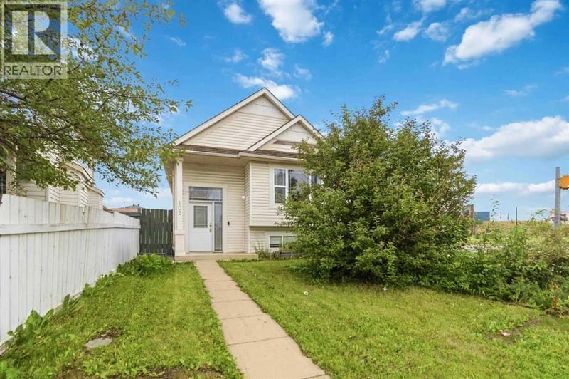 102 Dominion Drive, Fort McMurray, Alberta, T9K2N2, Fort McMurray, Alberta — photo 1 of 5